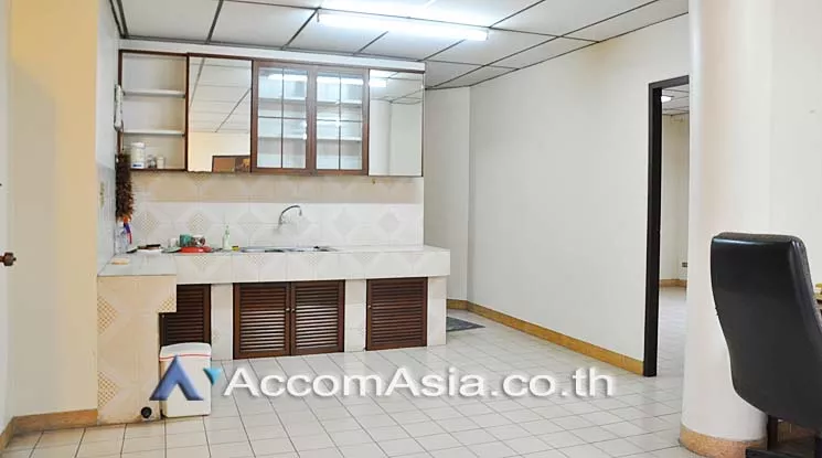 4  Office Space For Rent in ratchadapisek ,Bangkok MRT Sutthisan AA14498